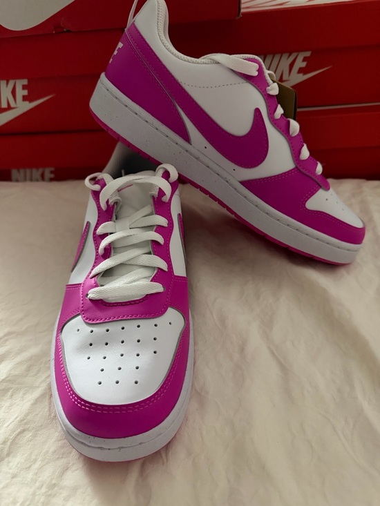 Nike Other - Nike 7Y 8.5W COURT BOROUGH LOW RECRAFT (GS)